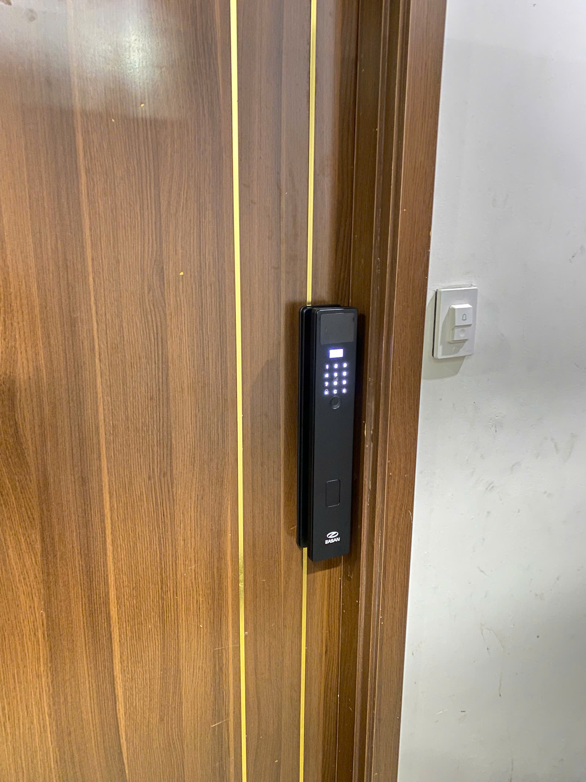 z7288738755470_c75235ab6fd6f829d50e8f43b3382888